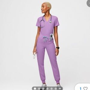Catarina One-Pocket Scrub Top & High Waisted Zamora Jogger Scrub Pants